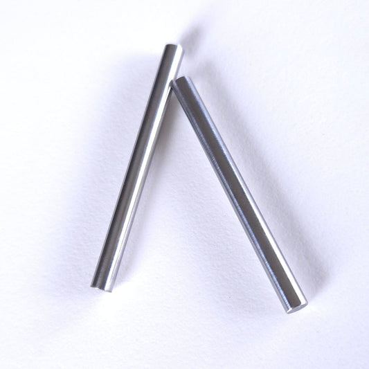 Xray Front Upper Pivot Pin XRA357221