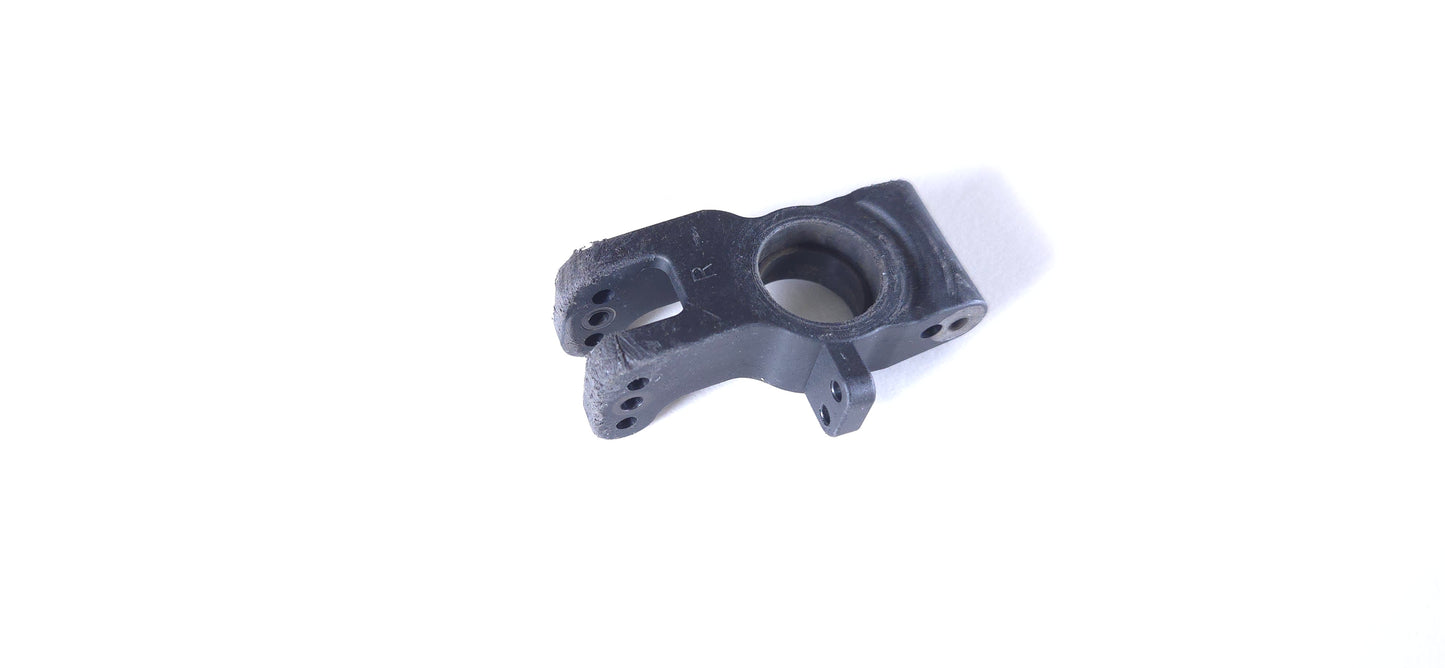 XRAY REAR HUB CARRIER (R) XRA353350