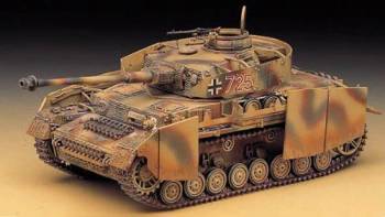 ACY13233 1/35 German Panzer IV H w/Armor