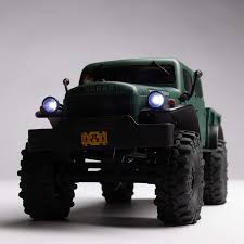 Axial 1/24 SCX24 1940's 4 Door Dodge Power Wagon 4x4 RTR (Battery & Charger Included) - Green
