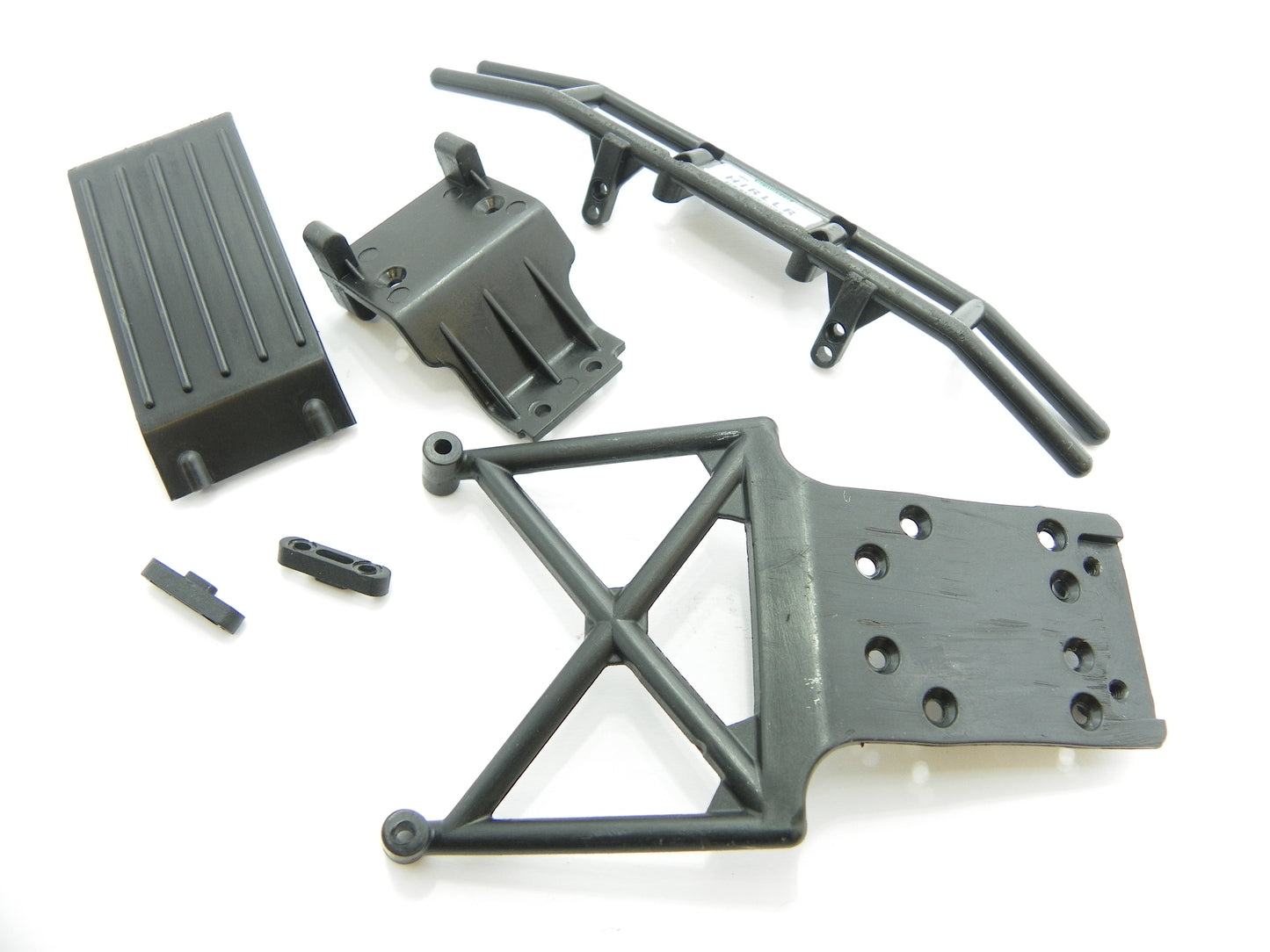 losb2029 Losi Rear Bumper and Skid Plate set