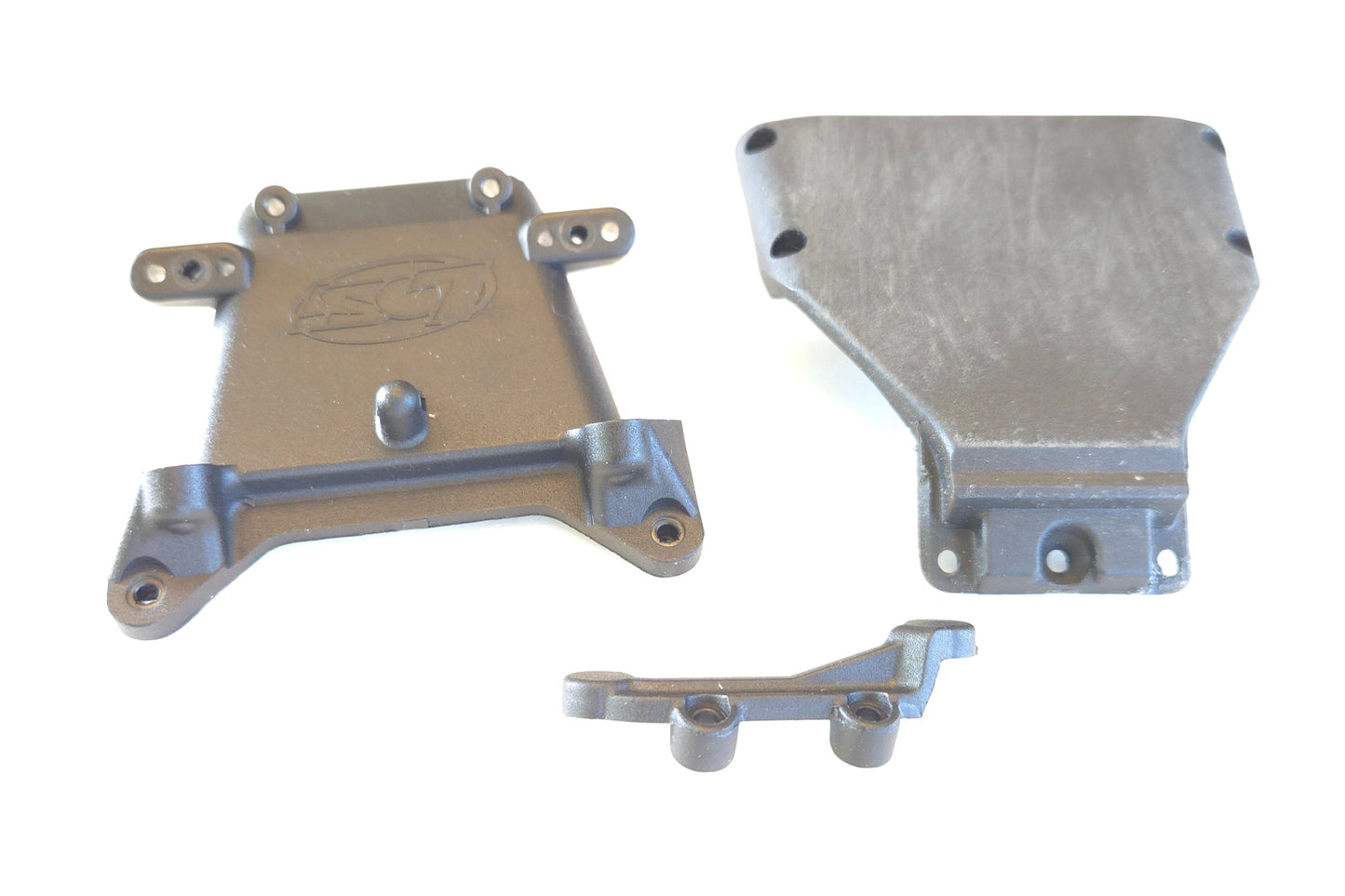 Losi Front Kickplate, Bulkhead & Brace LOSA4159