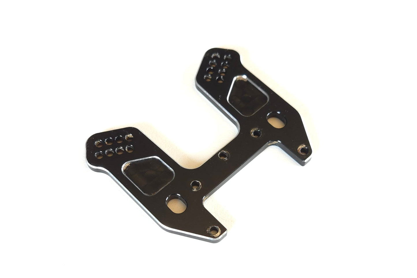 Xray XB8 Front Shock Tower XRA352091