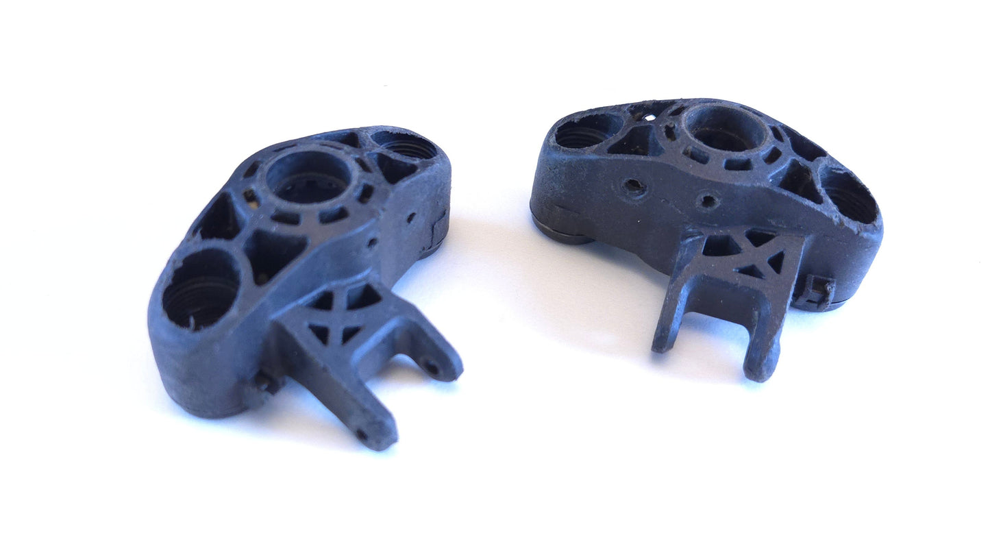 Traxxas Revo Left & Right Axle Carriers TRA5334