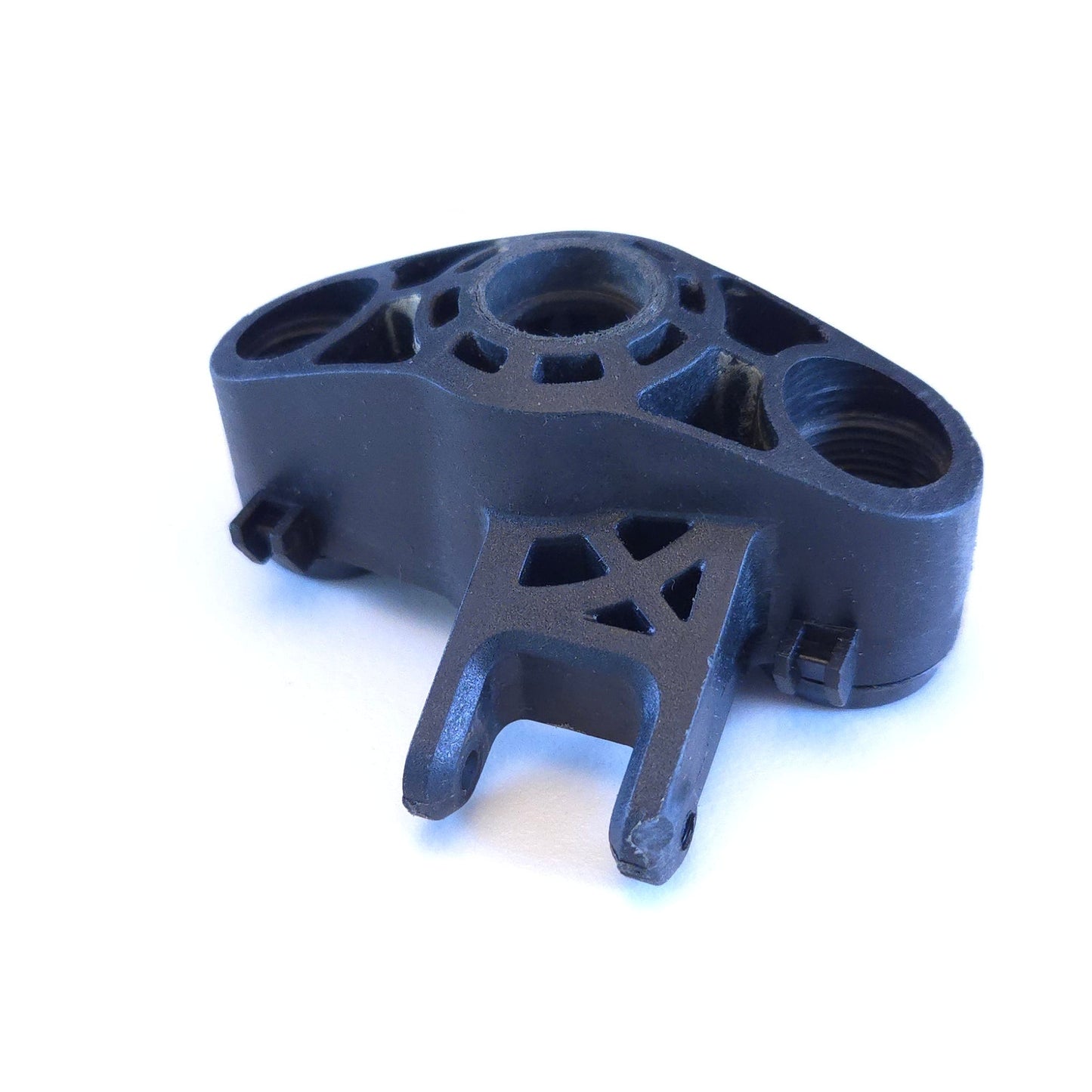 Traxxas Revo Left & Right Axle Carriers TRA5334