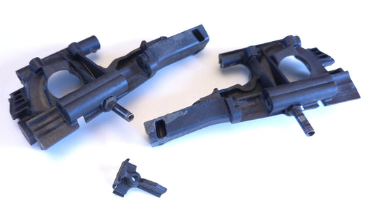 Traxxas Revo Bulkhead front TRA5330