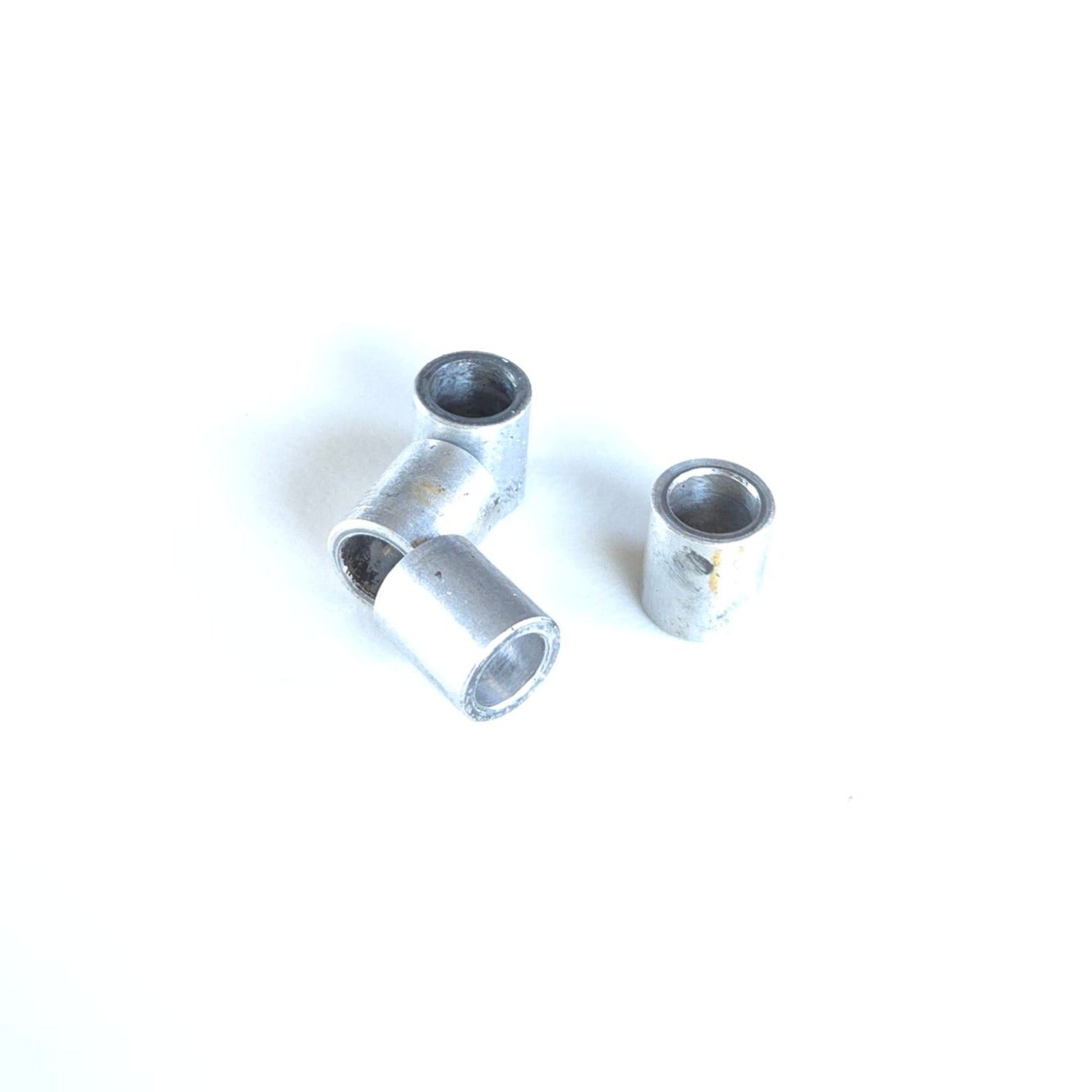 Losi Spindle Bearing Spacer Set: LST LOSB4111