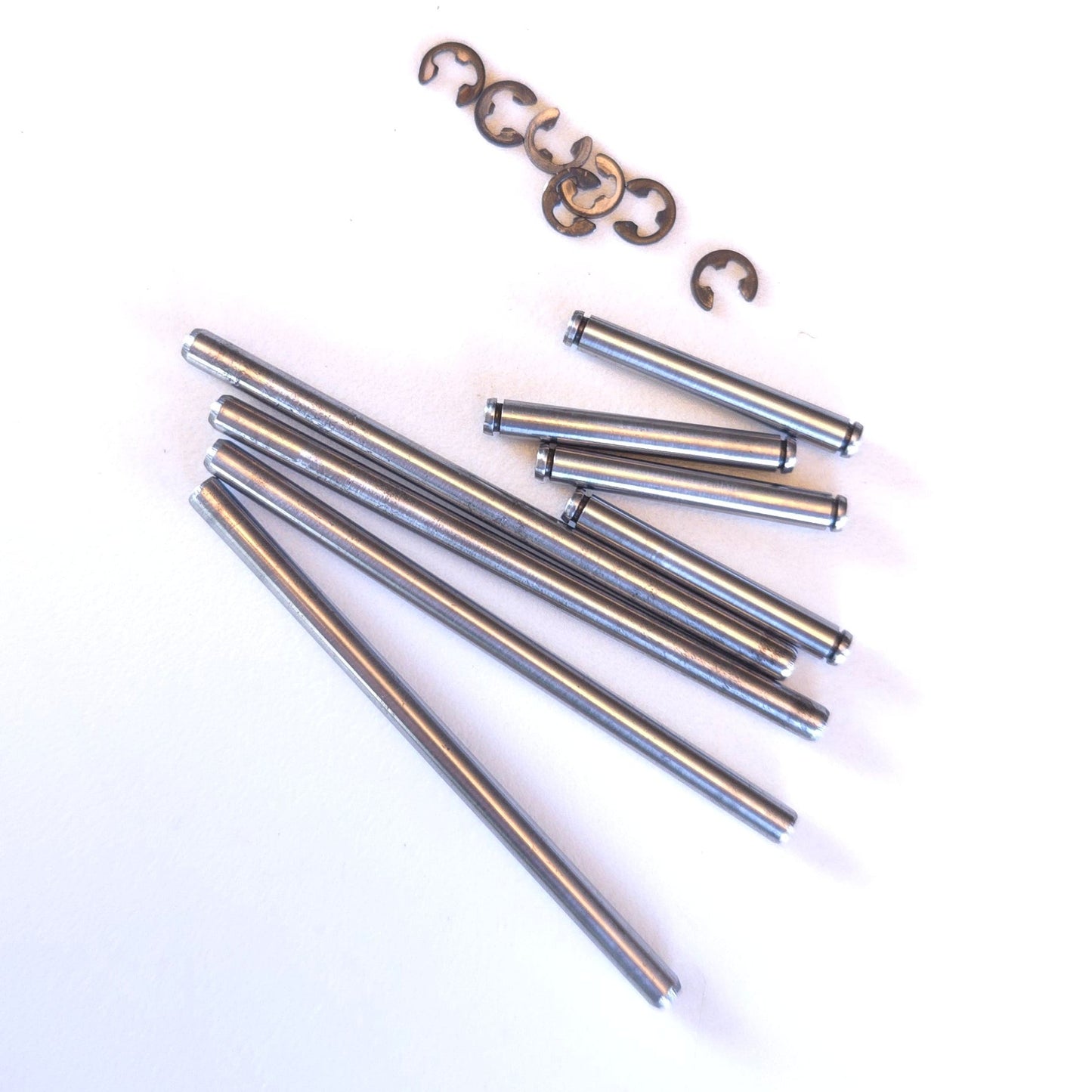 Losi Pivot Pin Set: LST (4) LOSB4101