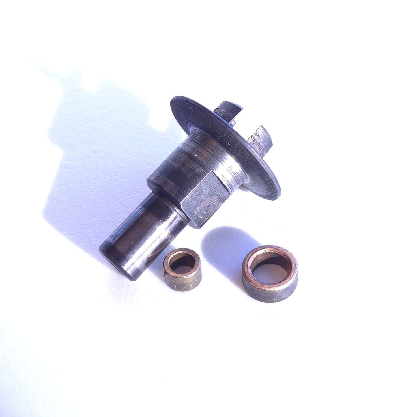 Losi Two Speed Cam/Bushings (LST/2).  LOSB3401