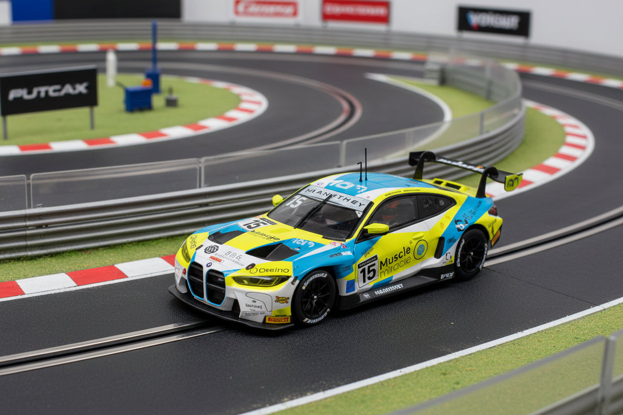23995 Carrera Digital 124 BMW M4 GT3