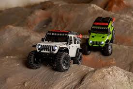 AXL2261T1 1/30 SCX30 Jeep Wrangler Green RTR
