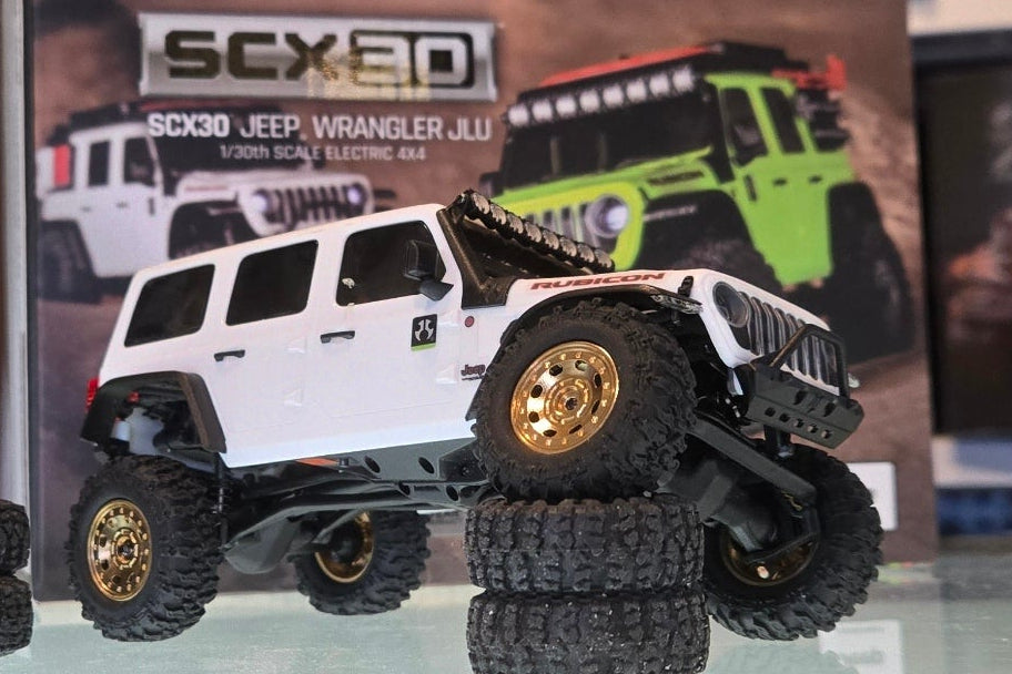 SCX30 Weighted Brass Wheels and Tires. 4 pcs 9g/tire