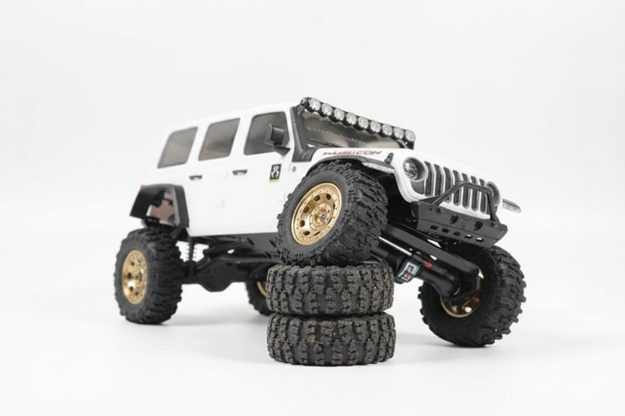SCX30 Weighted Brass Wheels and Tires. 4 pcs 9g/tire