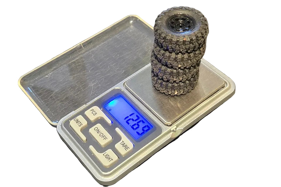 SCX30 Weighted Brass Wheels and Tires. 4 pcs 9g/tire